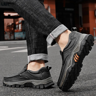 Retro Style Leather Loafers Mens Comfort Casual Shoes Breathable Male Driving Footwear Moccasin Travel Climbing Camping Footwear