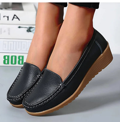 Fashion Genuine Leather Women Flats Tenis Shoes Woman Moccasins Women Shoe Footwear Women Shoes Retro Plus Size Female Footwear